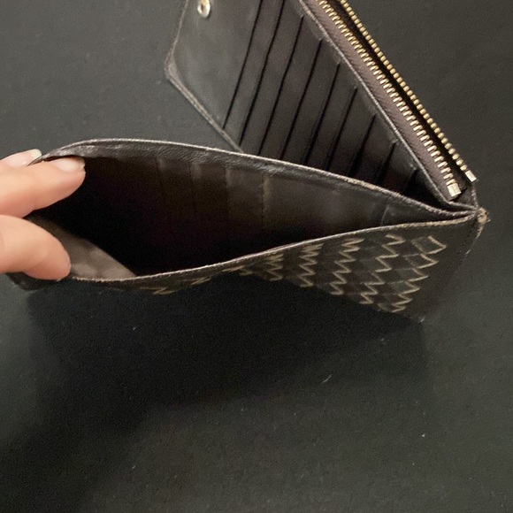 Bottega Veneta Long Wallet - Picture 7 of 7